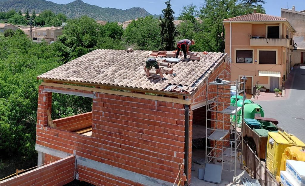 Aislamiento térmico de un tejado en una vivienda de Murcia